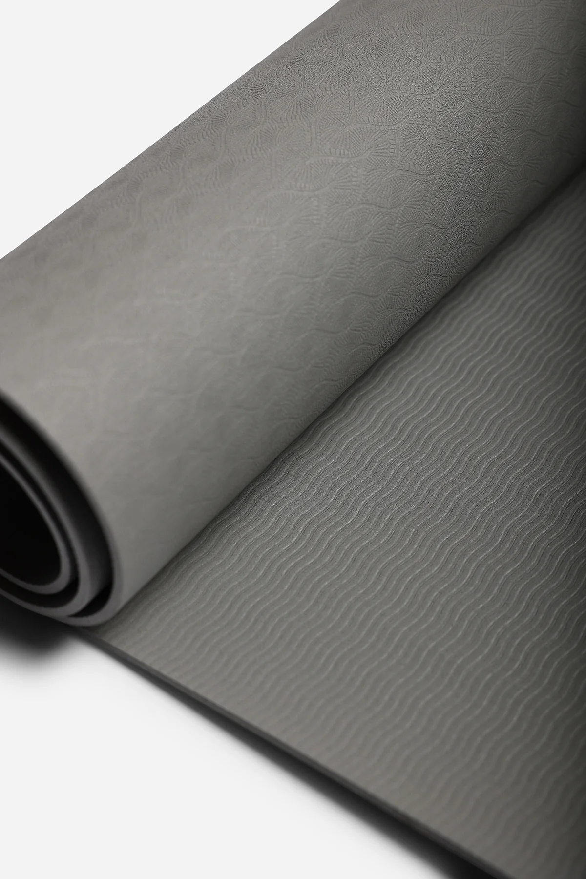 4mm Yoga Mat - Grey - Image 6